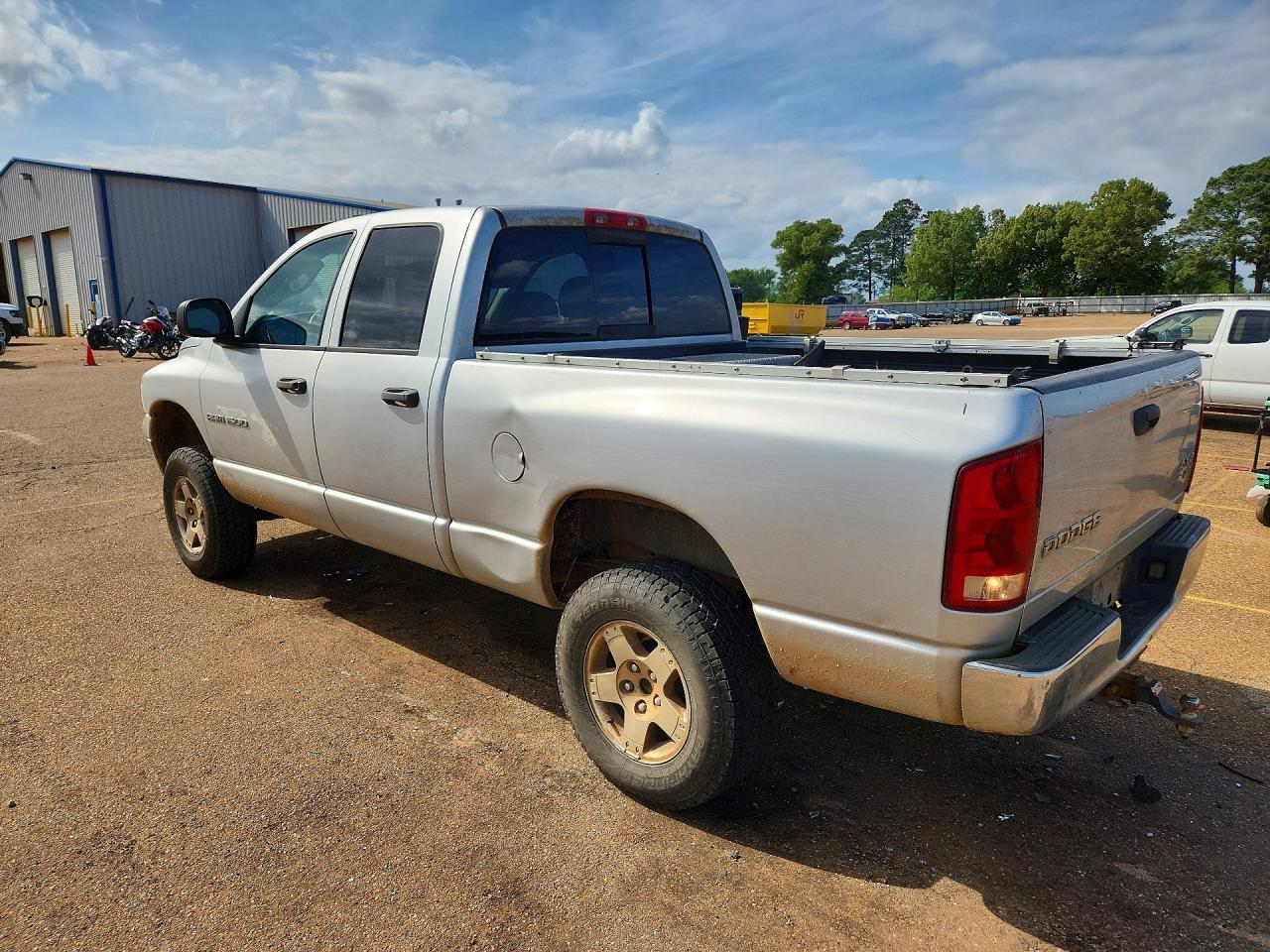 2004 Dodge RAM 1500 ST
