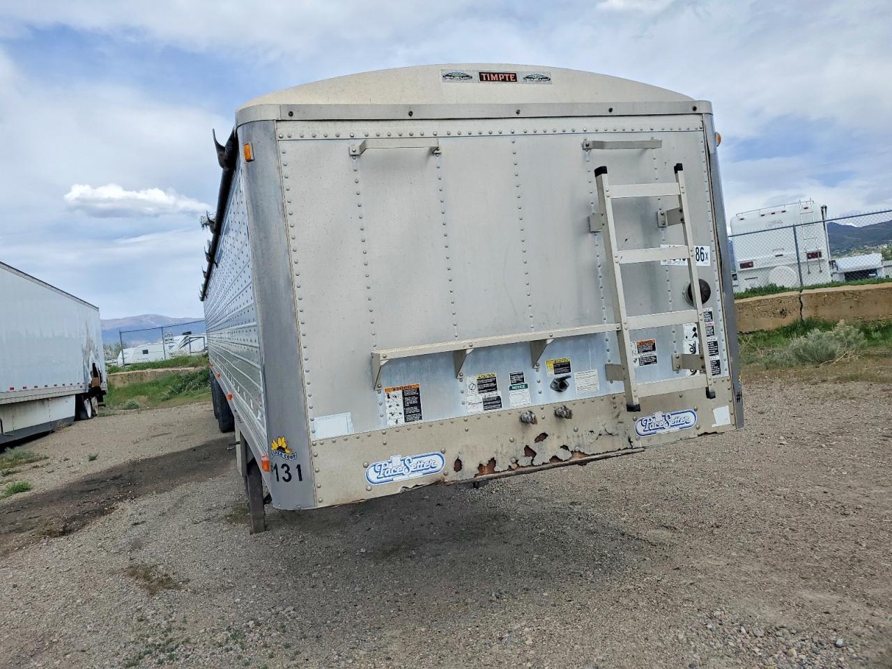 2000 Wilson Grain Trailer