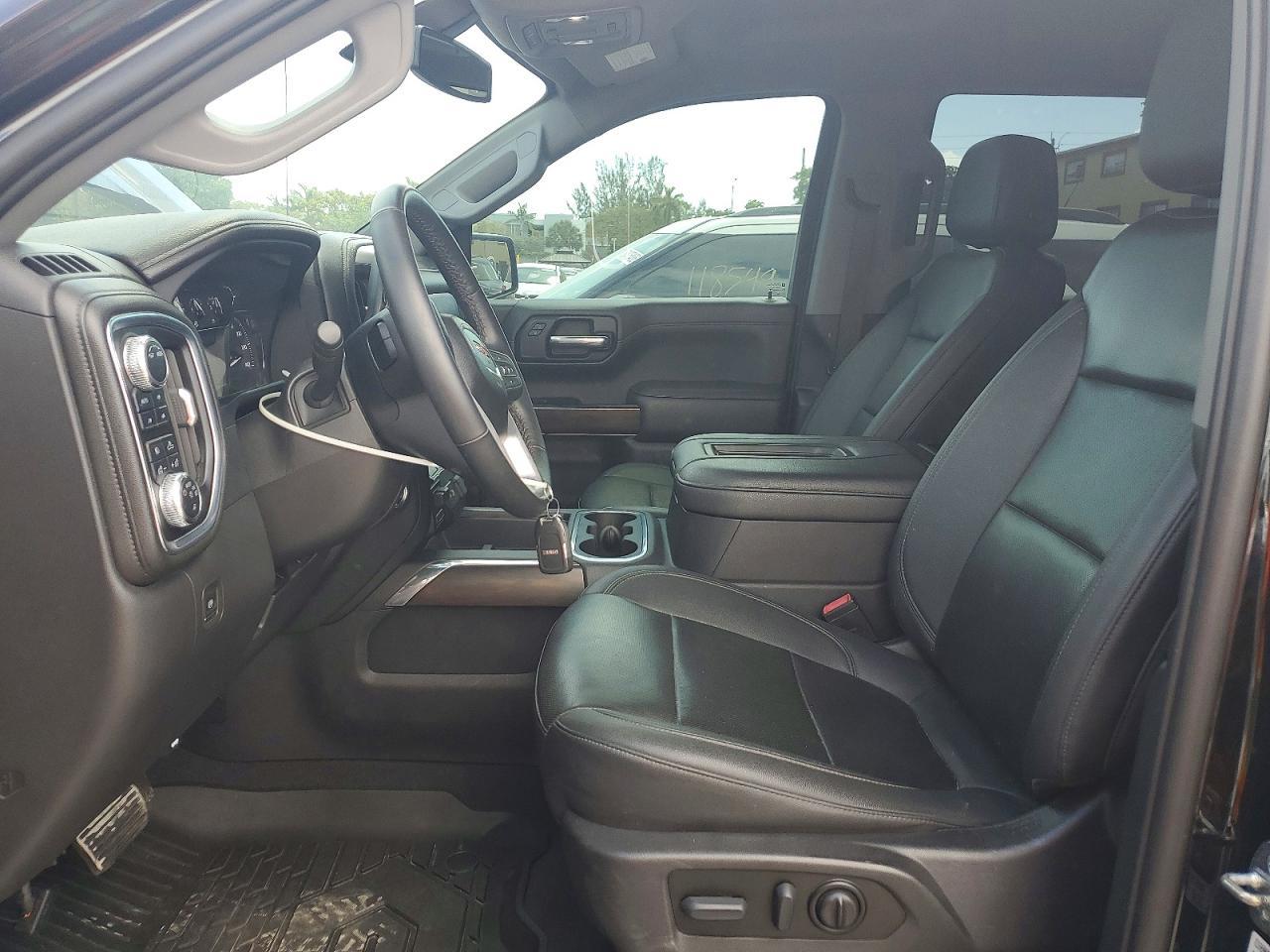 2022 GMC Sierra Limited K1500 SLT