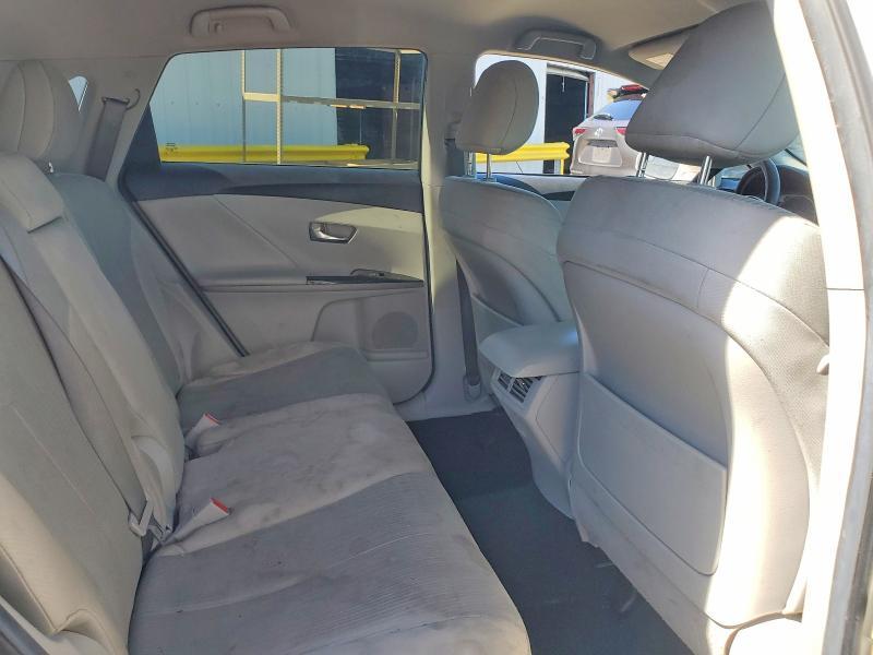 2014 Toyota Venza le