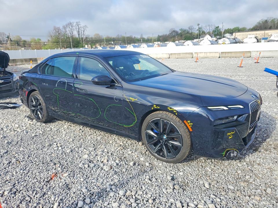 2023 BMW 760 xi