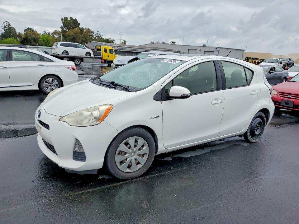 2013 Toyota Prius c Three