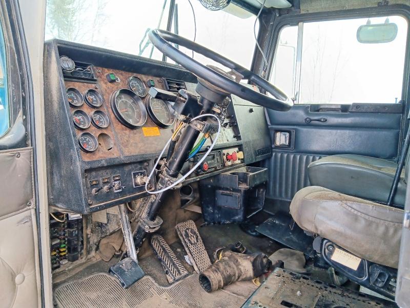 1993 Kenworth Construction T800