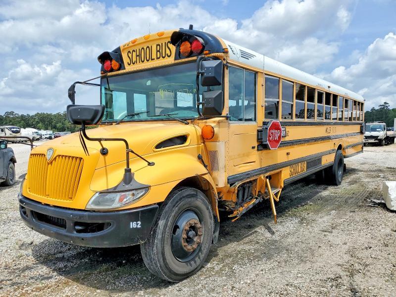 2011 Ic Corporation 3000 CE