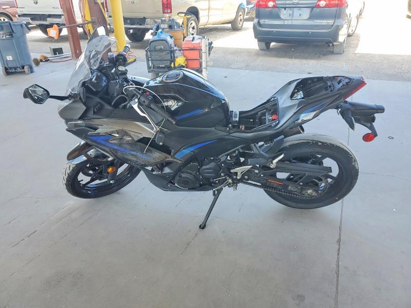 2025 Kawasaki EX500 A