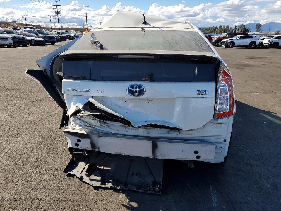 2014 Toyota Prius two