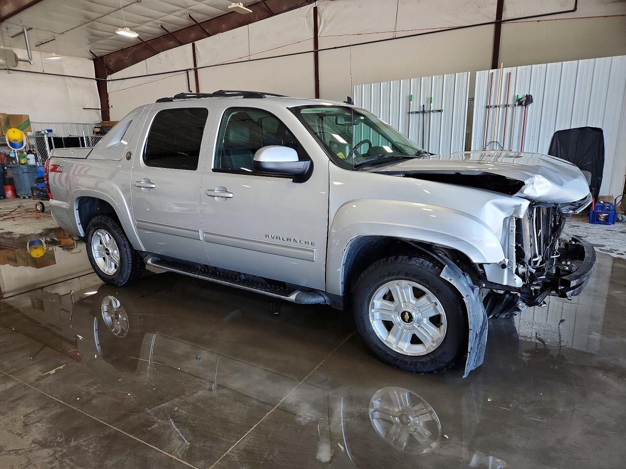 2013 Chevrolet Avalanche LT