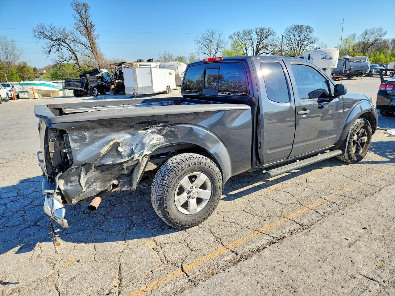 2013 Nissan Frontier SV V6
