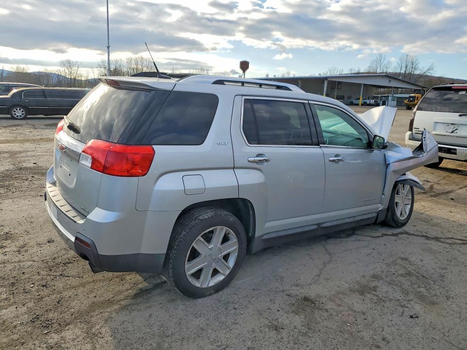 2010 GMC Terrain slt