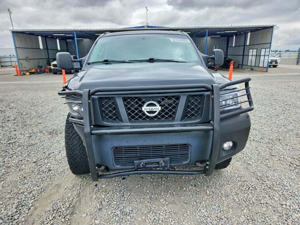 2013 Nissan Titan S