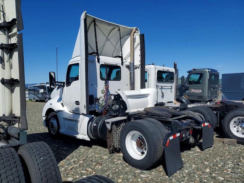 2015 Kenworth Construction T680