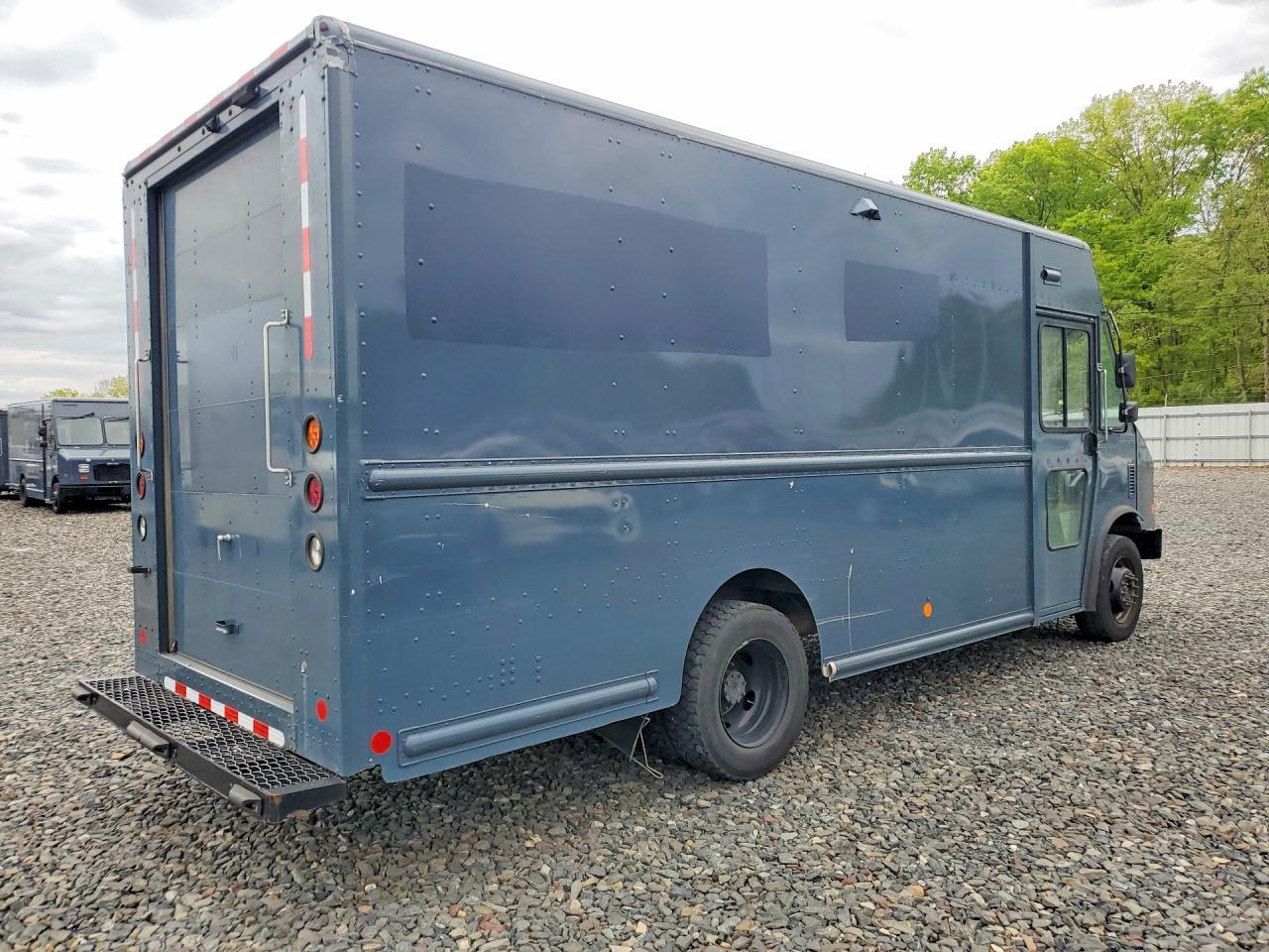 2020 Ford F59 Delivery Truck
