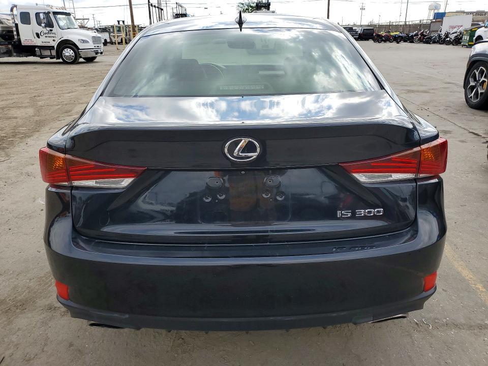 2018 Lexus Is 300