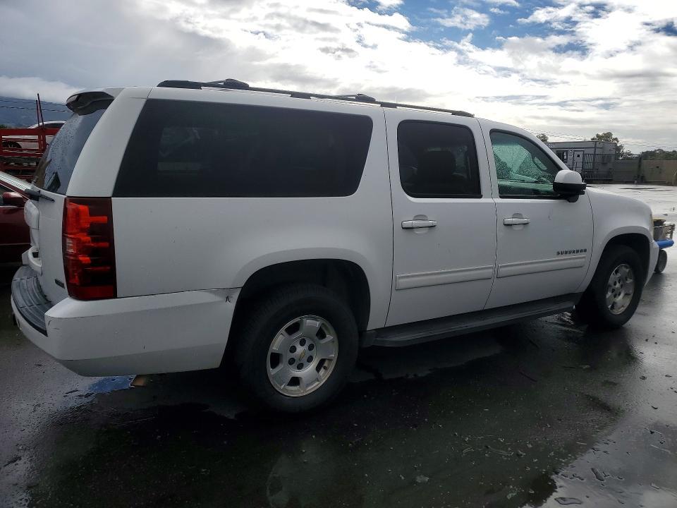 2011 Chevrolet Suburban C1500 ls