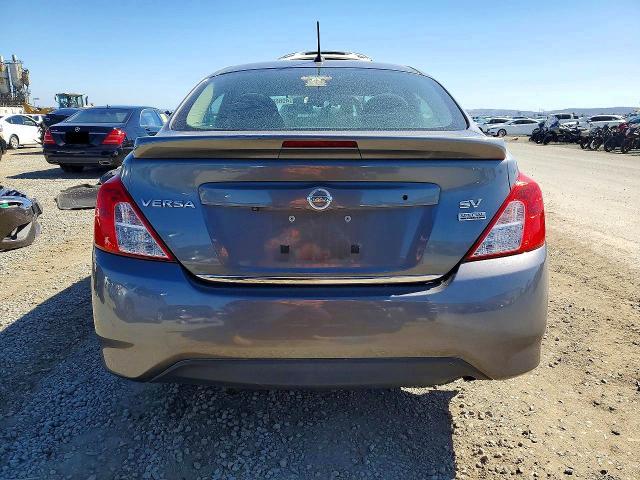 2017 Nissan Versa 1.6 s