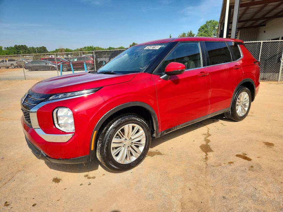 2024 Mitsubishi Outlander es