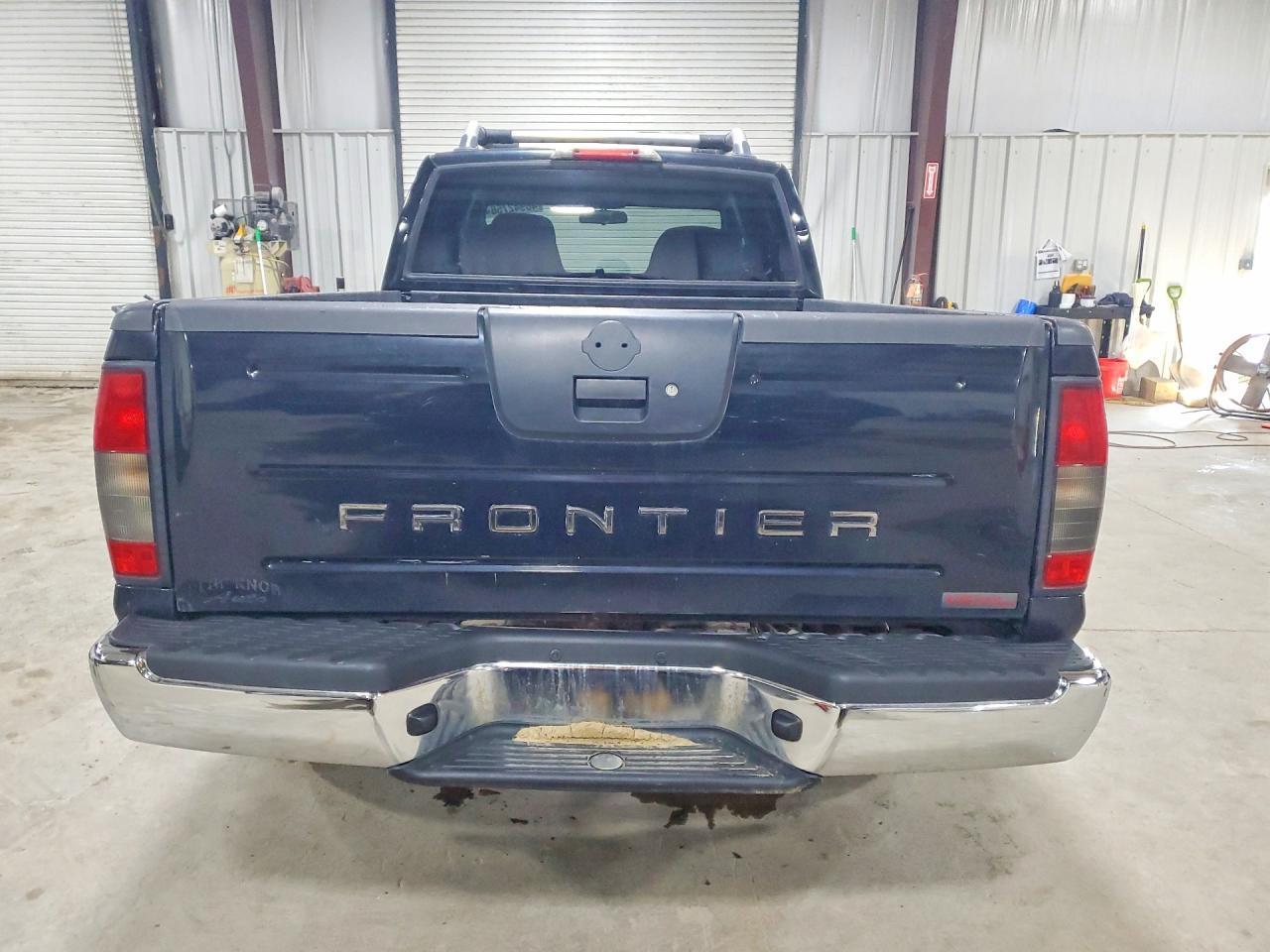 2003 Nissan Frontier SVE-V6