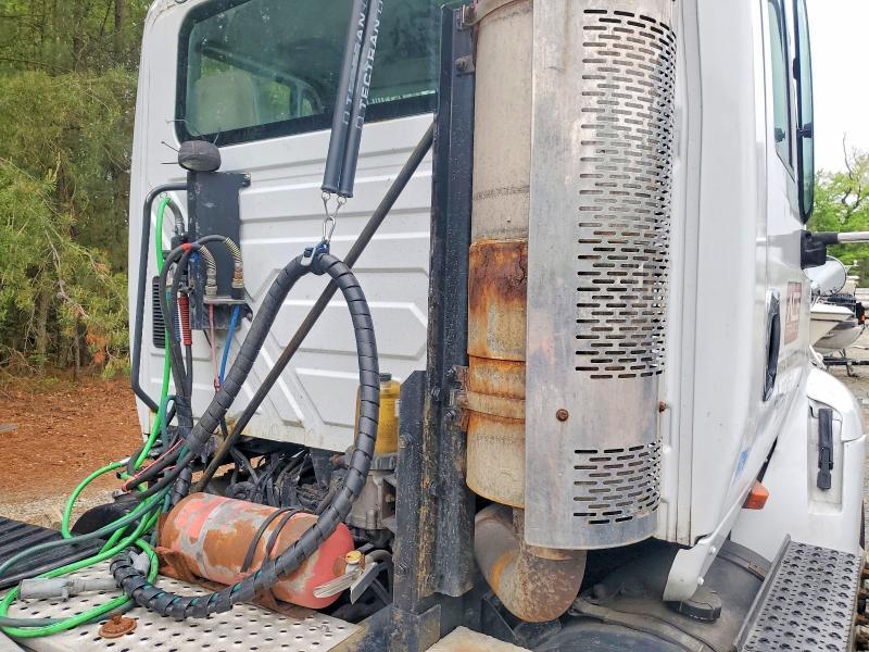 2006 International 8000 8600