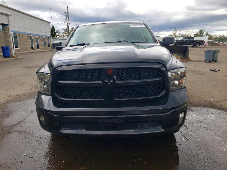 2018 Dodge RAM 1500 SLT