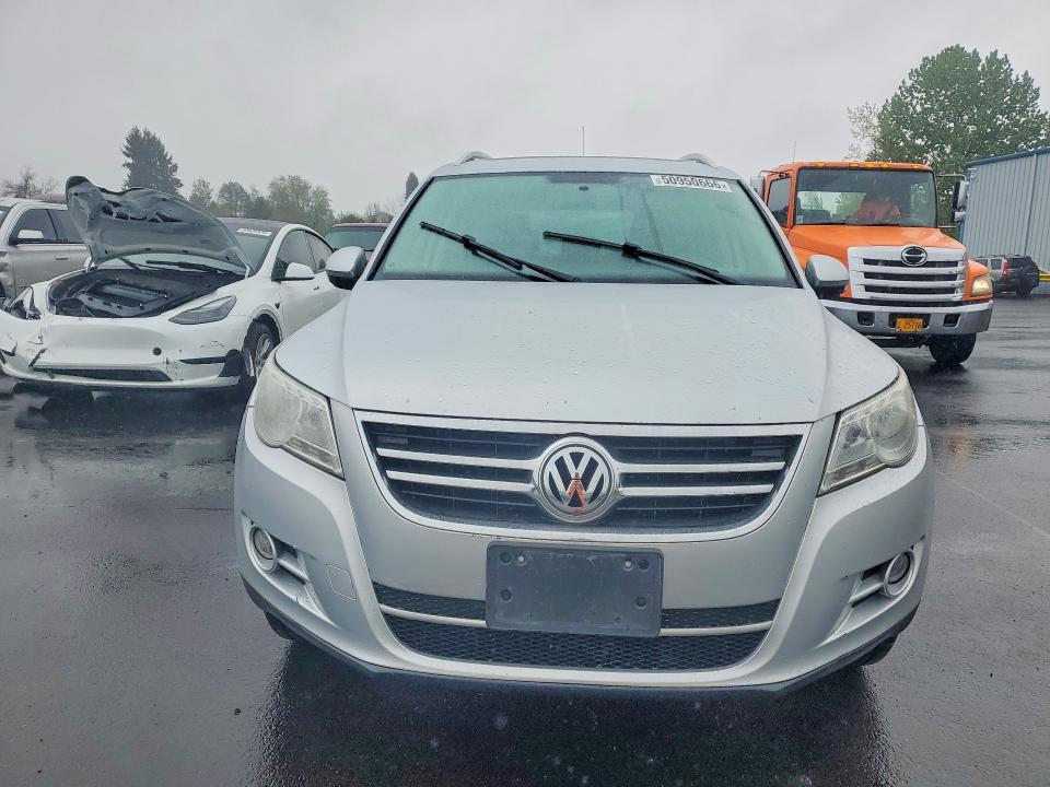 2011 Volkswagen Tiguan s