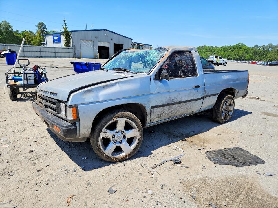 1990 Nissan D21 Short BED