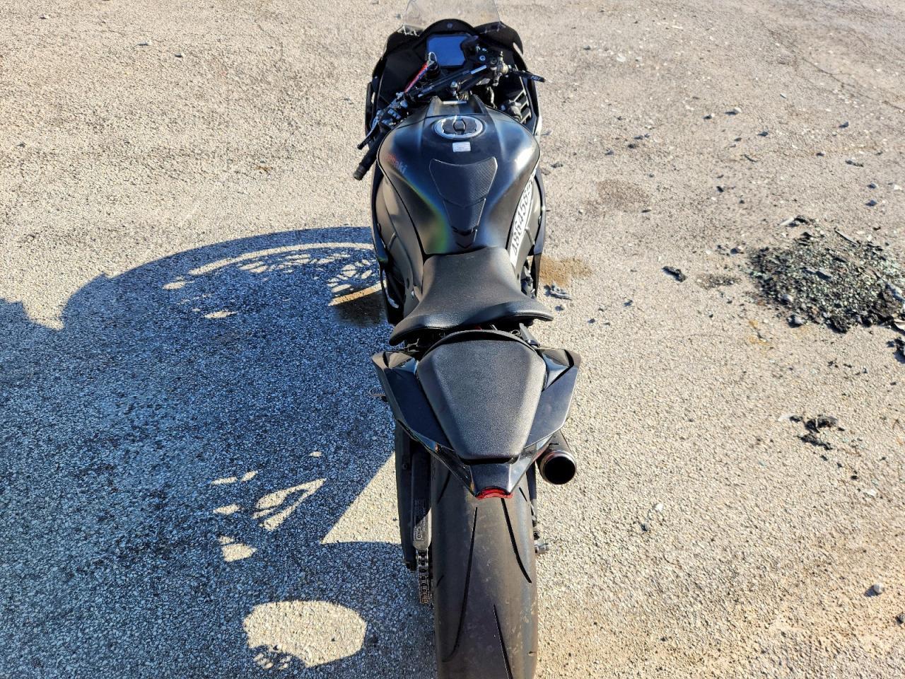 2024 Kawasaki ZX1002 L