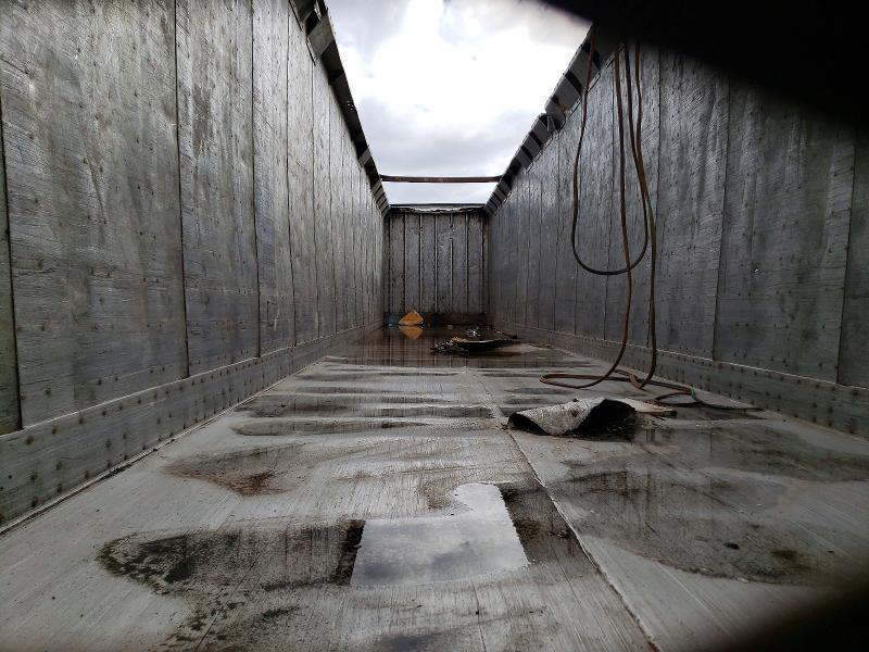 1995 Columbia Grain Trailer