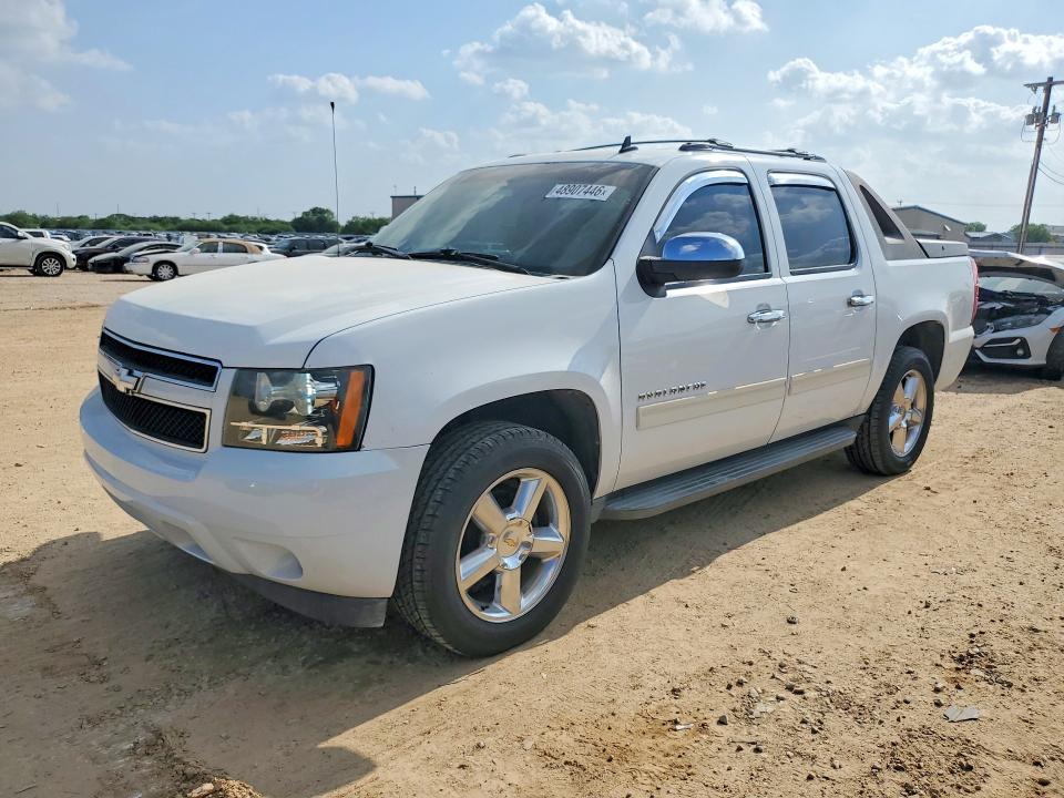 2011 Chevrolet Avalanche LS
