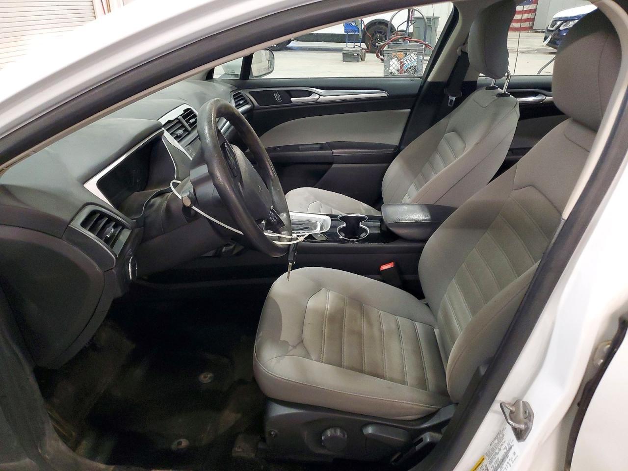 2014 Ford Fusion s