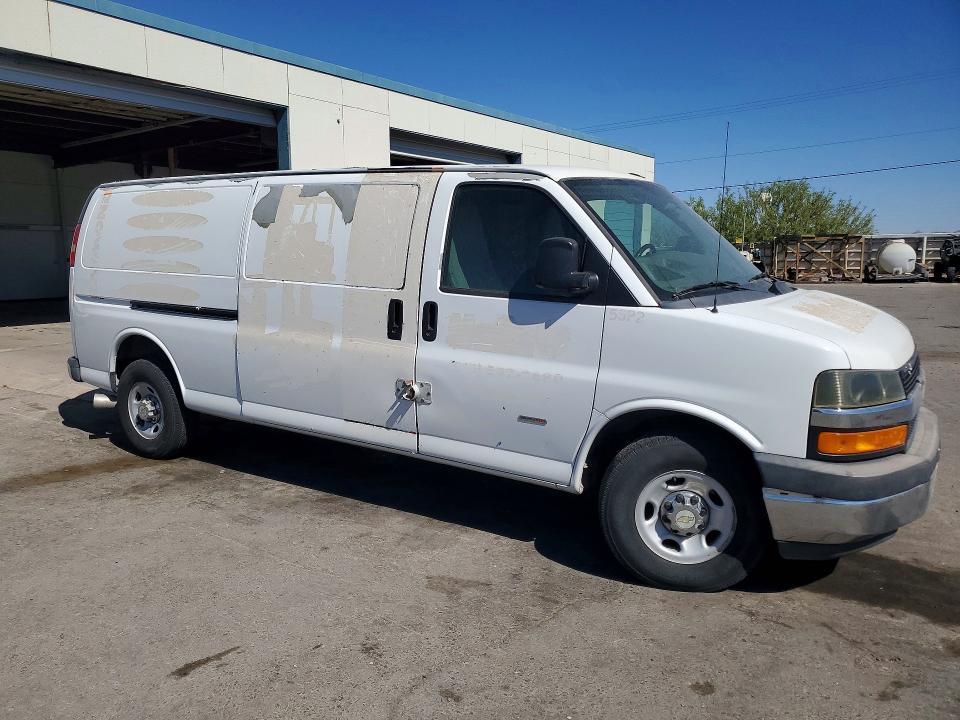 2012 Chev Express G3500
