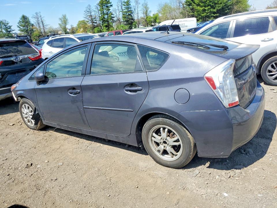 2015 Toyota Prius Plug-in Hybrid Base