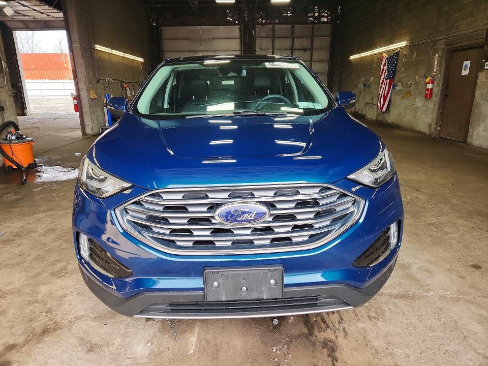 2020 Ford Edge sel