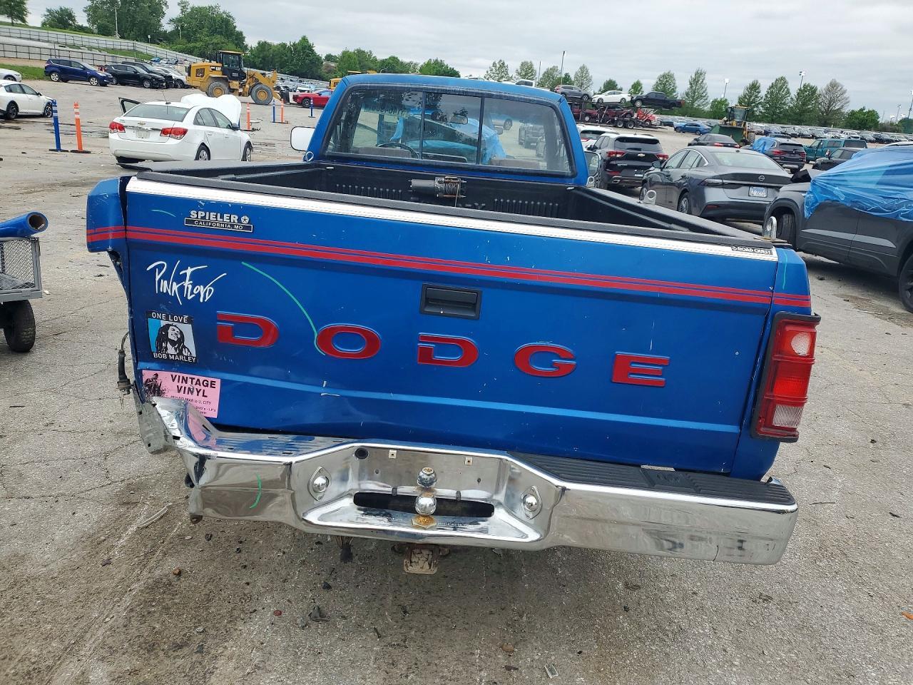 1992 Dodge Dakota