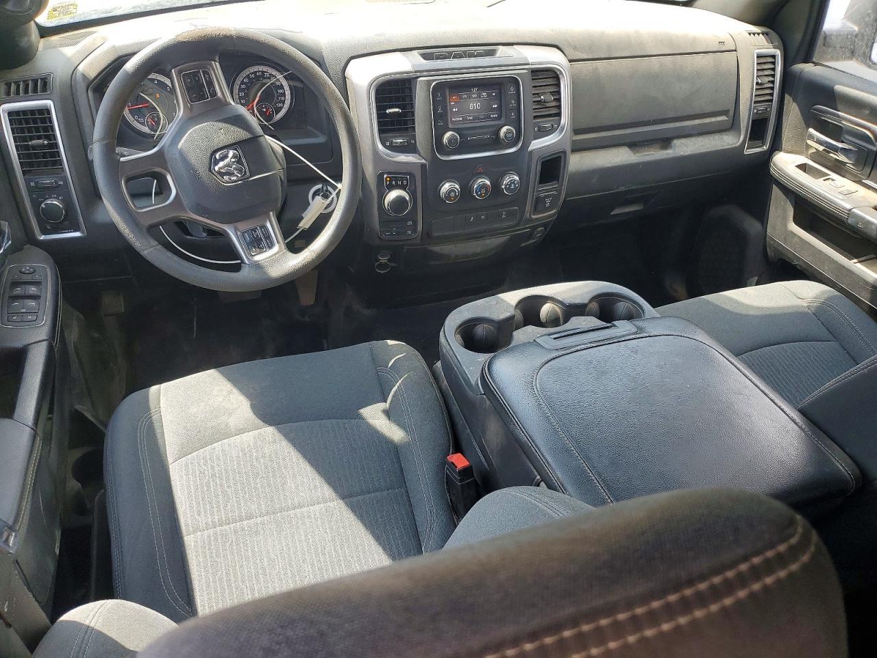 2022 Dodge RAM 1500 Classic SLT