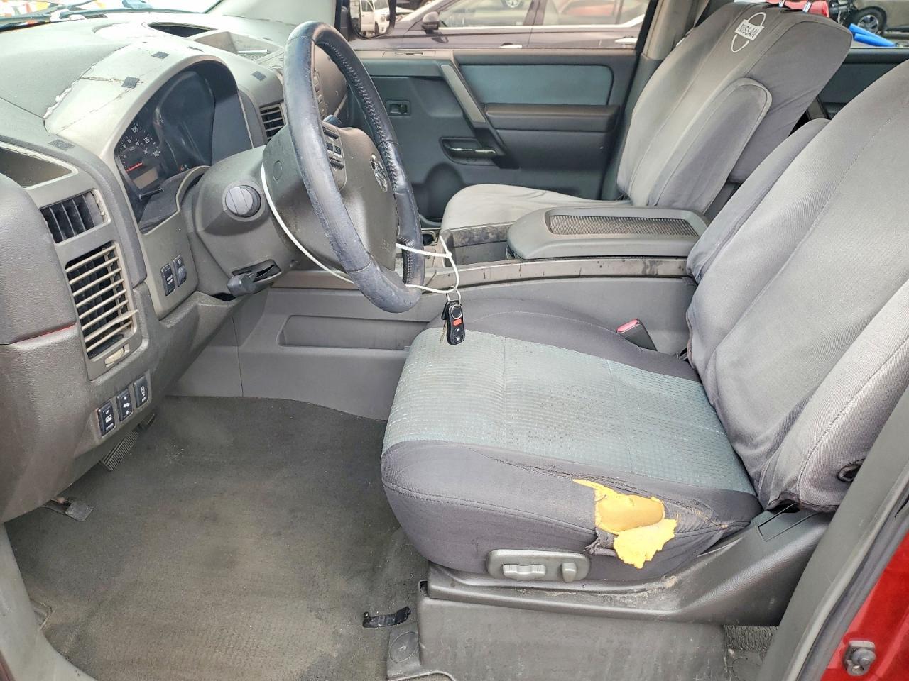 2005 Nissan Titan XE