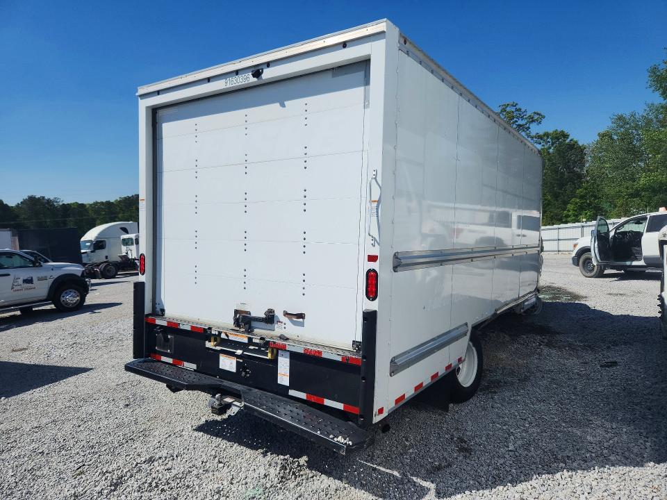 2023 GMC Savana BOX Truck