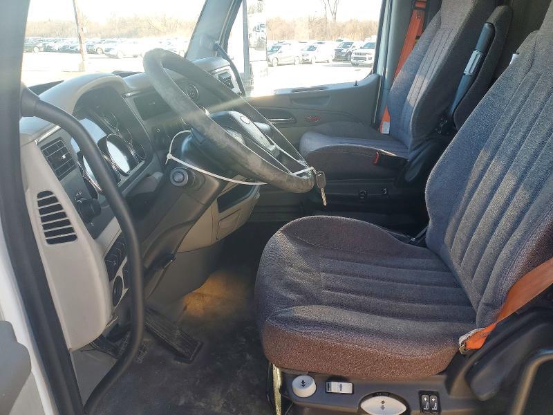 2019 Peterbilt 579 Semi Truck