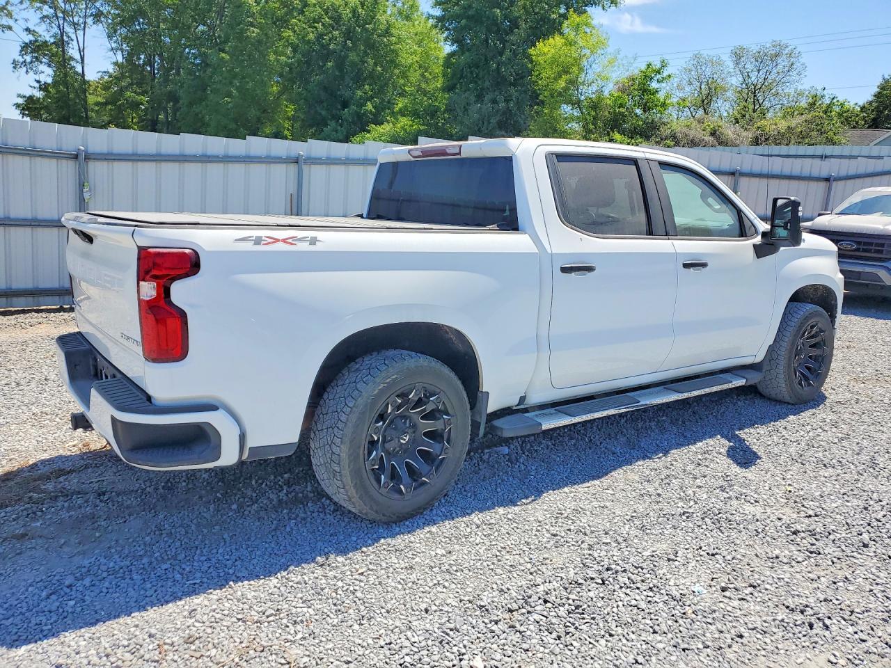 2019 Chevrolet Silverado K1500 Custom