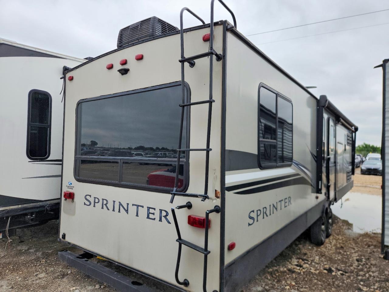 2019 Keystone Sprinter Camper