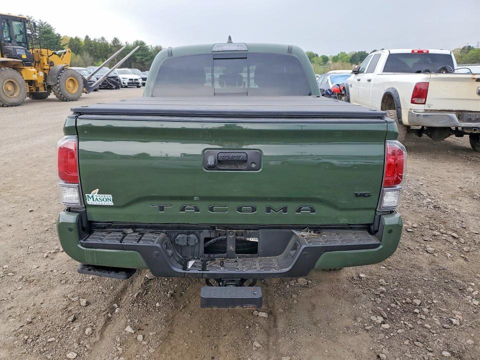 2022 Toyota Tacoma TRD Sport