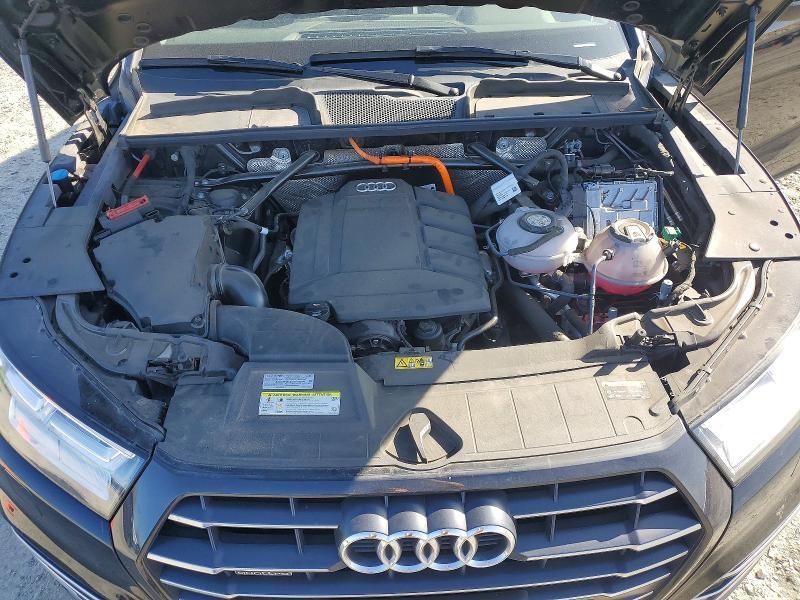 2020 Audi Q5 e Premium Plus