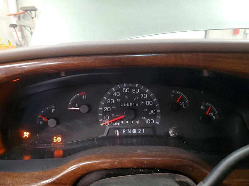 2002 Ford Econoline E150 van