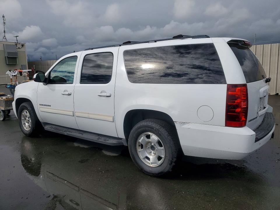 2011 Chevrolet Suburban C1500 ls