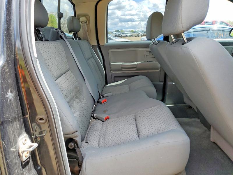 2007 Dodge Dakota Quattro
