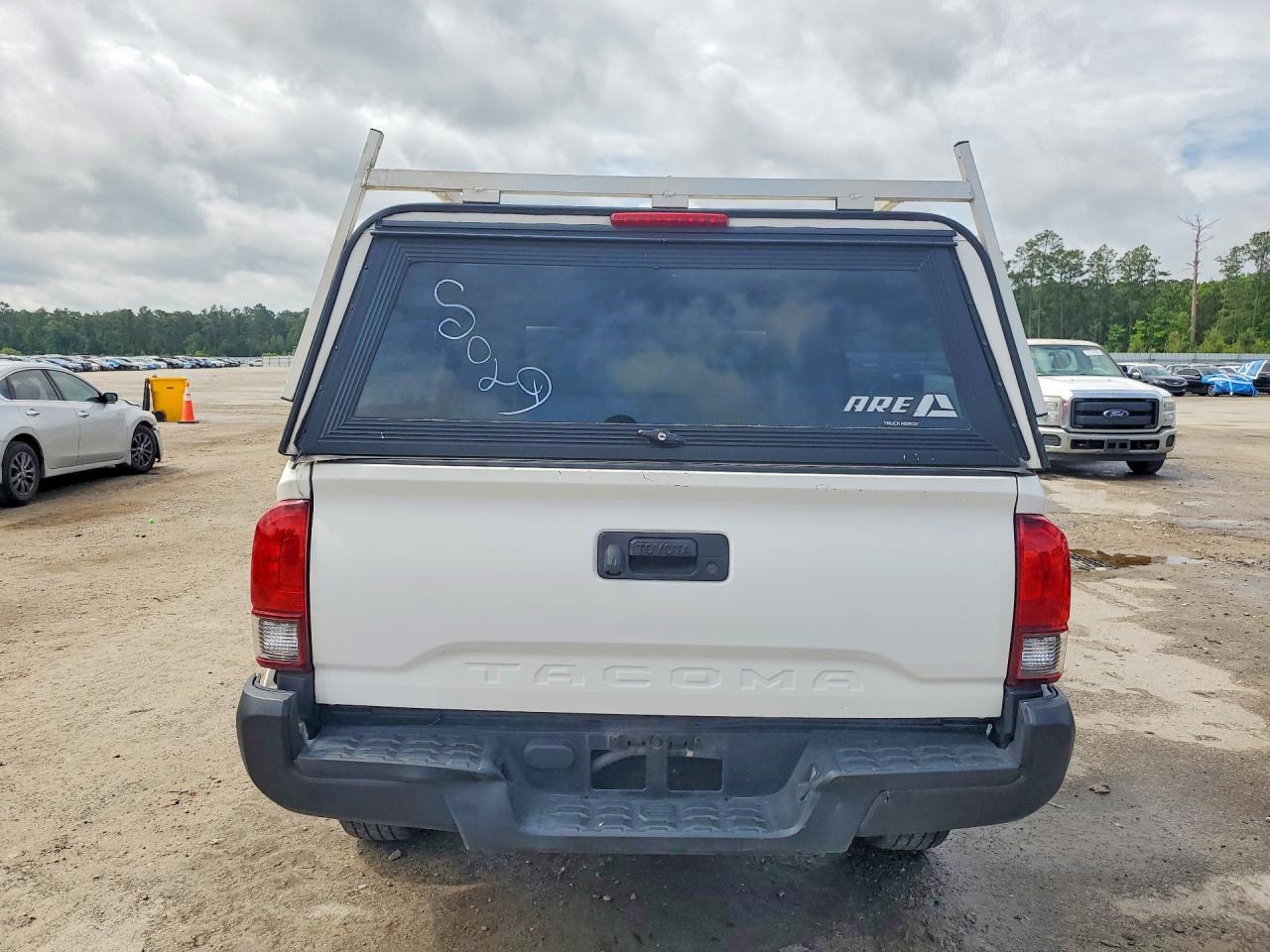 2021 Toyota Tacoma SR