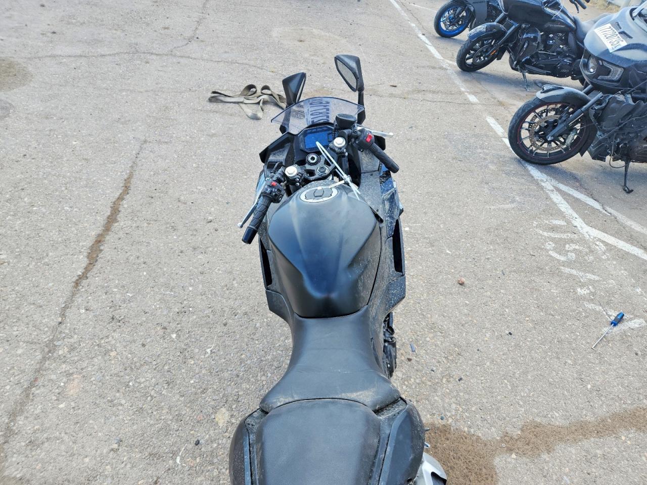 2026 Kawasaki EX500 H