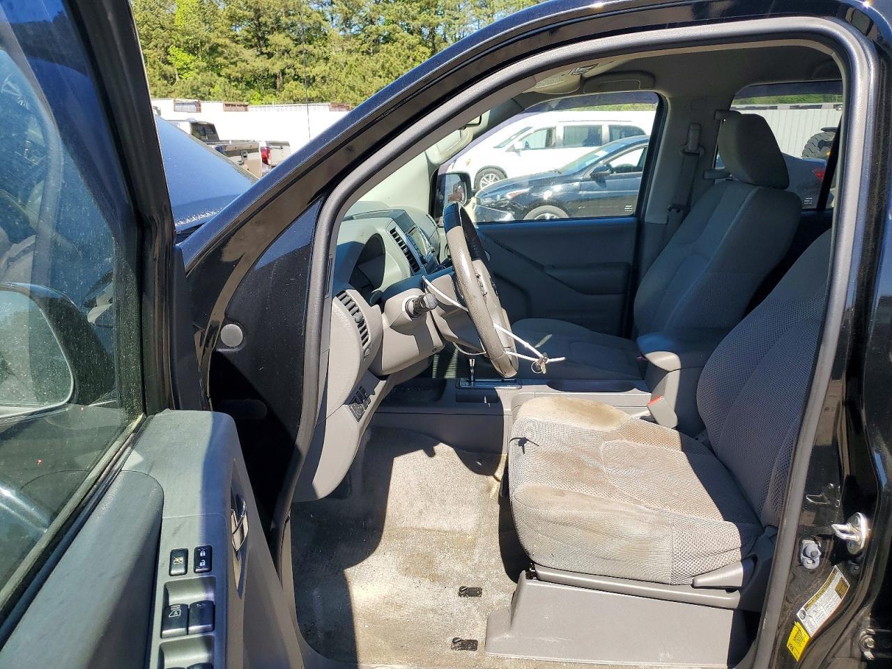 2018 Nissan Frontier SV