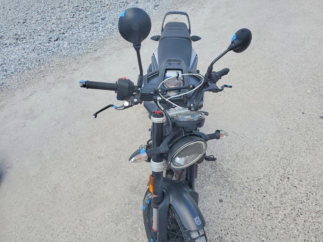 2021 Husqvarna Vitpilen 401/SVARTPILEN 401