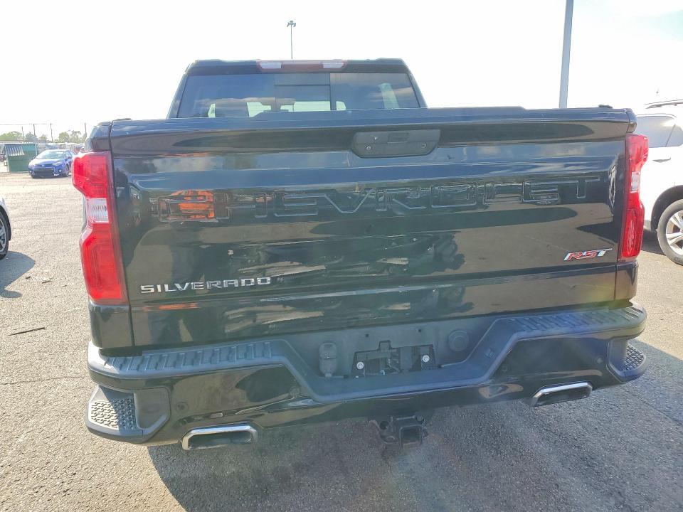 2021 Chevrolet Silverado K1500 RST