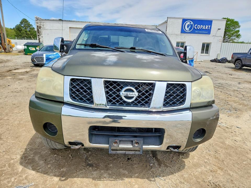 2005 Nissan Titan XE